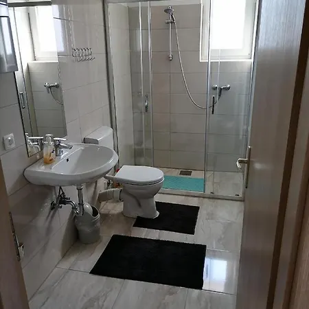 Apartmán Martin1 Slavonski Brod Exteriér fotografie